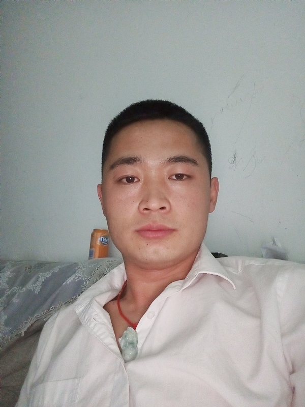 也许太年轻的第一张照片--甘肃蓝颜知己交友网