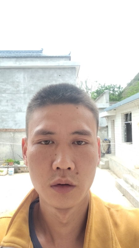 简单点的第一张照片--甘肃蓝颜知己交友网